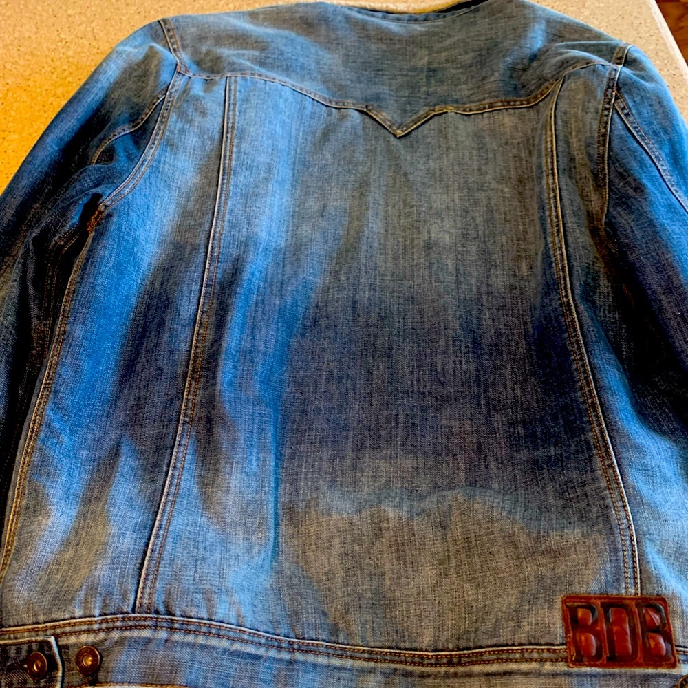 Sherpa lined denim jacked. Designer Buffalo by David Bitton, size XXl.